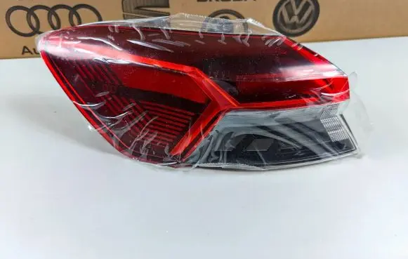 Audi Q4 Sportback e-tron Rear/tail lights 89A945091 L320692