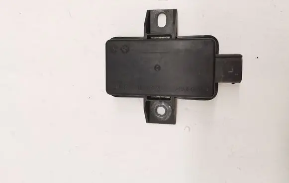 Mercedes-Benz E W213 Tire pressure control unit A0009008402