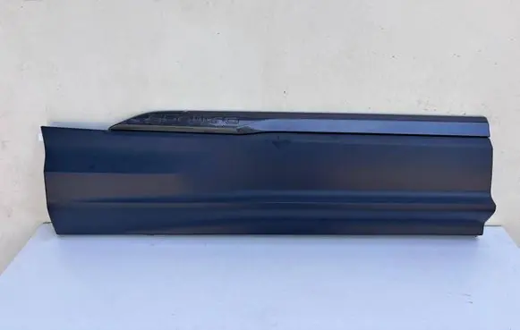 Audi Q7 4M Rear door trim (molding) 4M0853970N