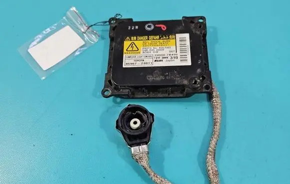 Toyota Verso Headlight ballast module Xenon 8596724011 IMPRK1594044