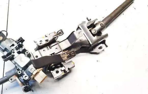 Mazda CX-7 Steering wheel axle
