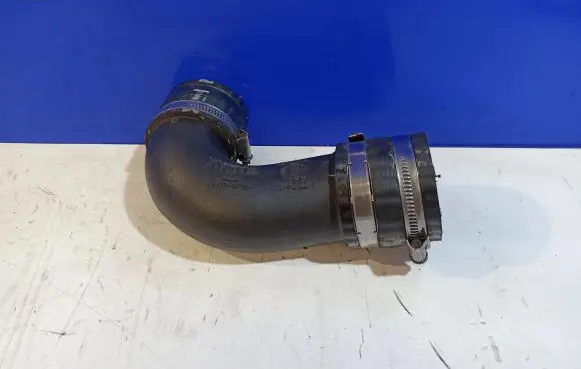 Volvo S80 Intercooler hose/pipe 30751920