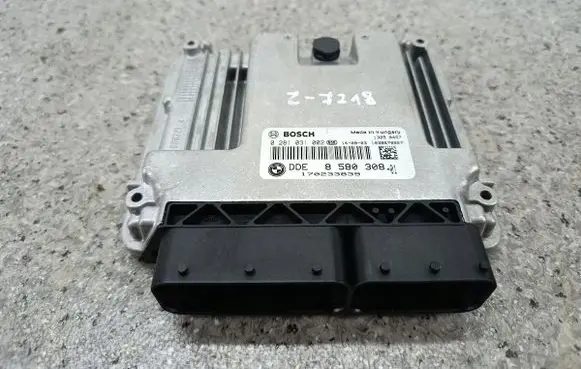 BMW X1 E84 Engine control unit/module ECU