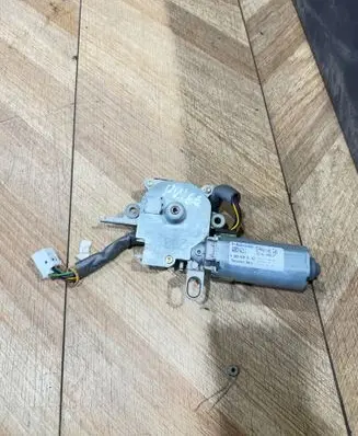 Mercedes-Benz E W211 Sunroof motor/actuator A2038203142 W203W211 94917F