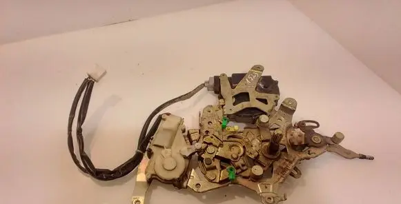 Mazda MPV Rear door lock