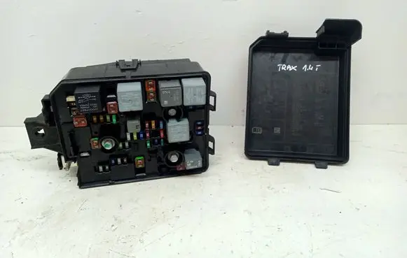 Chevrolet Trax Fuse 951312330