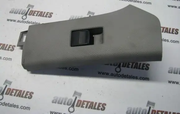 Toyota Yaris Electric window control switch 742320D090