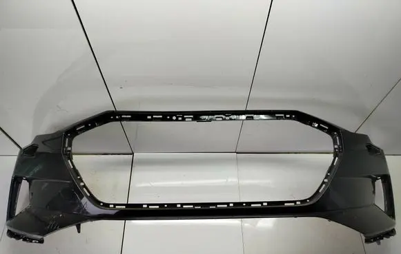Audi Q8 e-tron Front bumper 4KE807437