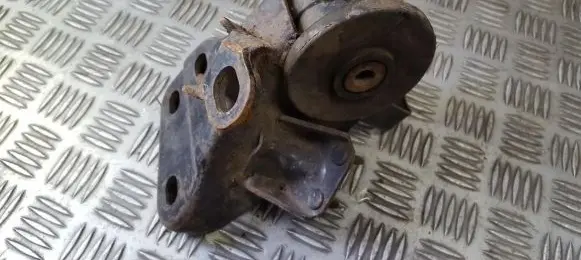 Ford Probe Engine mount bracket ga2b