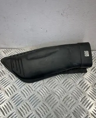 BMW 5 E60 E61 Air filter box cover 7789109 14011810