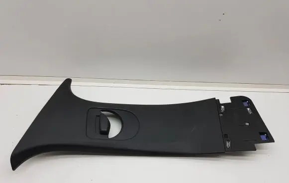 Renault Clio V (B) pillar trim (top) 769144784R 304285 304288