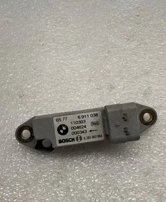 BMW X5 E53 Airbag deployment crash/impact sensor 6911038 0285002064 110303