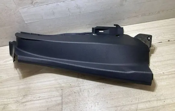 Audi Q3 F3 Rear sill trim cover 83F867768