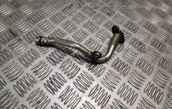 Renault Trafic III (X82) Turbo turbocharger oiling pipe/hose
