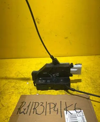 Citroen C4 I Picasso Rear door lock 24099816