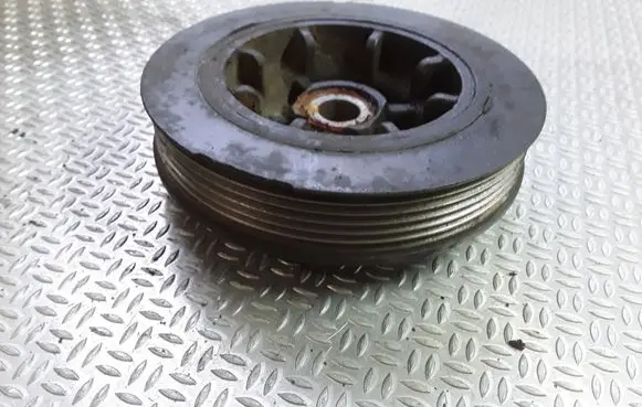 Renault Espace III Crankshaft pulley 7700104292C