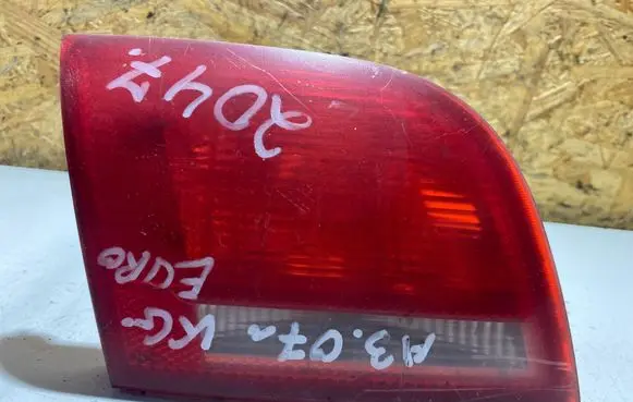 Audi A3 S3 8P Tailgate rear/tail lights 8P4945093