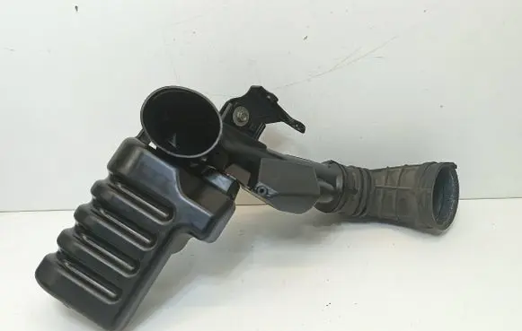 Honda CR-V Air intake hose/pipe RES30