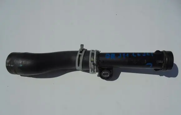 Nissan Qashqai Engine coolant pipe/hose 210474640R