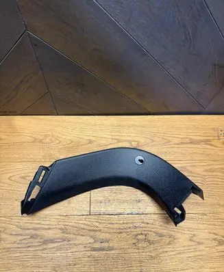 Ford Focus Tailgate/boot cover trim set GZ3UA JX7BA42906A