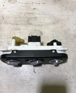 Dodge Caliber Climate control unit P55111847AD 08232006