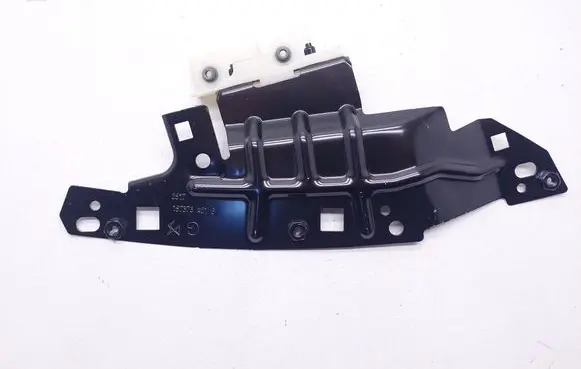 DS Automobiles 7 Crossback Fender mounting bracket 9815737380