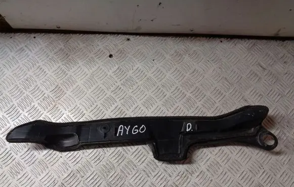 Toyota Aygo AB40 Fender foam support/seal 538270H030