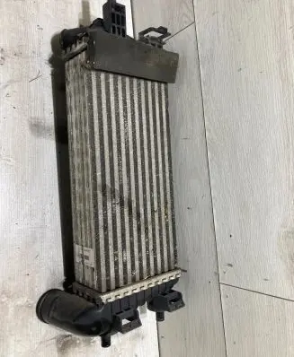 Ford C-MAX II Intercooler radiator cv61-9l440-vc