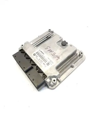 BMW 5 F10 F11 Engine control unit/module 8574091 0281019806 030763776