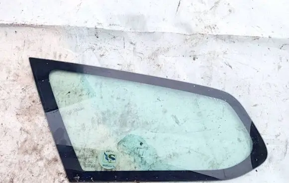 Ford Focus Rear side window AS2