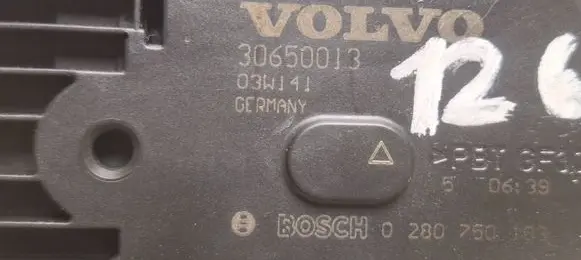Volvo XC90 Throttle valve 30650013 03W141 0280750103
