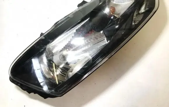 Volkswagen Cross Polo Headlight/headlamp 6r1941016e 89093890