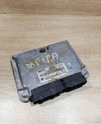 Opel Zafira A Engine control unit/module ECU 0281010268