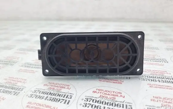 Audi A3 S3 8P Panel speaker 8P0035362