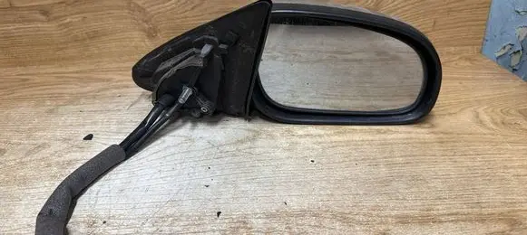 Volvo V70 Front door electric wing mirror E11015463