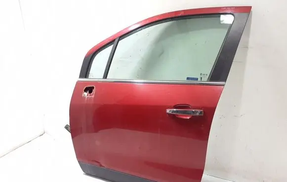 Chevrolet Tracker Front door 