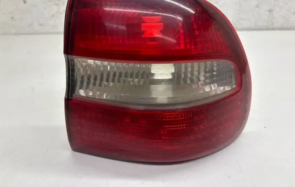 Volvo S40, V40 Rear/tail lights 30887334