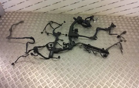 Toyota C-HR I Engine installation wiring loom 82121-F4072