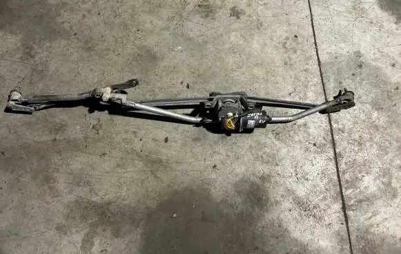 Opel Zafira A Front wiper linkage and motor 404496 2344C