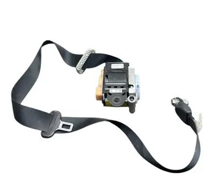 Mazda CX-7 Front seatbelt E223
