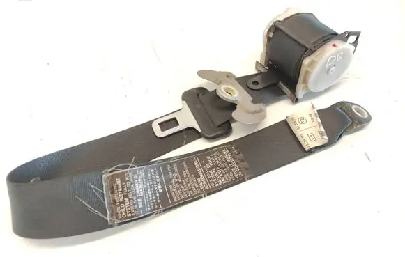 Mitsubishi Grandis Rear seatbelt 7030N JLSD4604 TKAB0N694