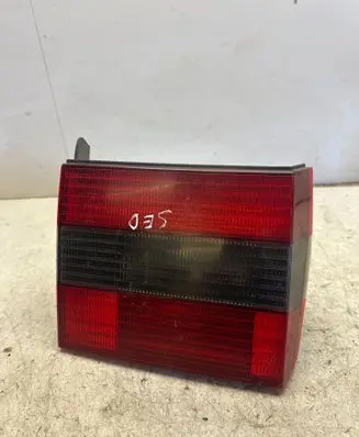Volkswagen PASSAT B4 Rear/tail lights 3A5945107B