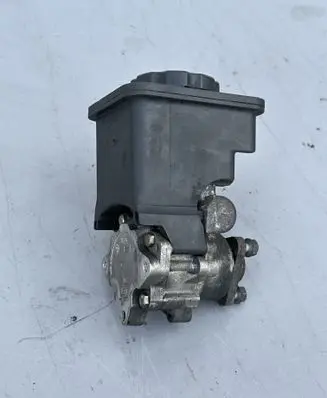 BMW 3 E46 Power steering pump