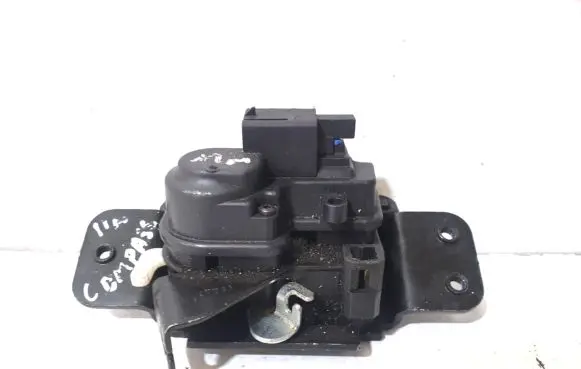 Jeep Compass Tailgate/trunk/boot lock/catch/latch 176ABA