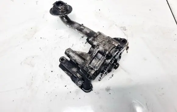 Oil pump