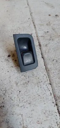 Audi A6 S6 C7 4G Tailgate opening switch 