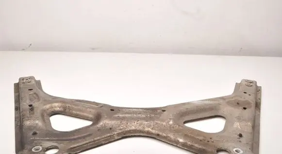 Maserati Quattroporte Rear beam 