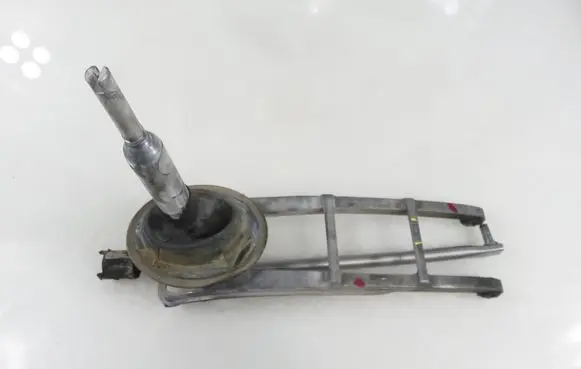 BMW X3 E83 Gear shifter/selector 3404489