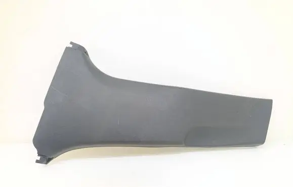 (B) pillar trim (bottom)