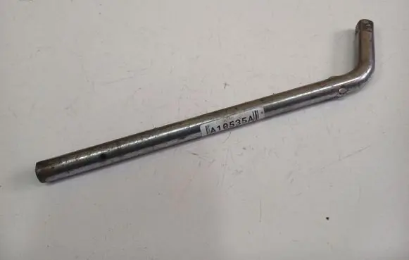 Toyota Avensis T250 Wheel nut wrench 